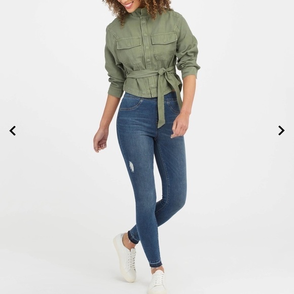 Spanx skinny distressed pull on jeans - Picture 1 of 10